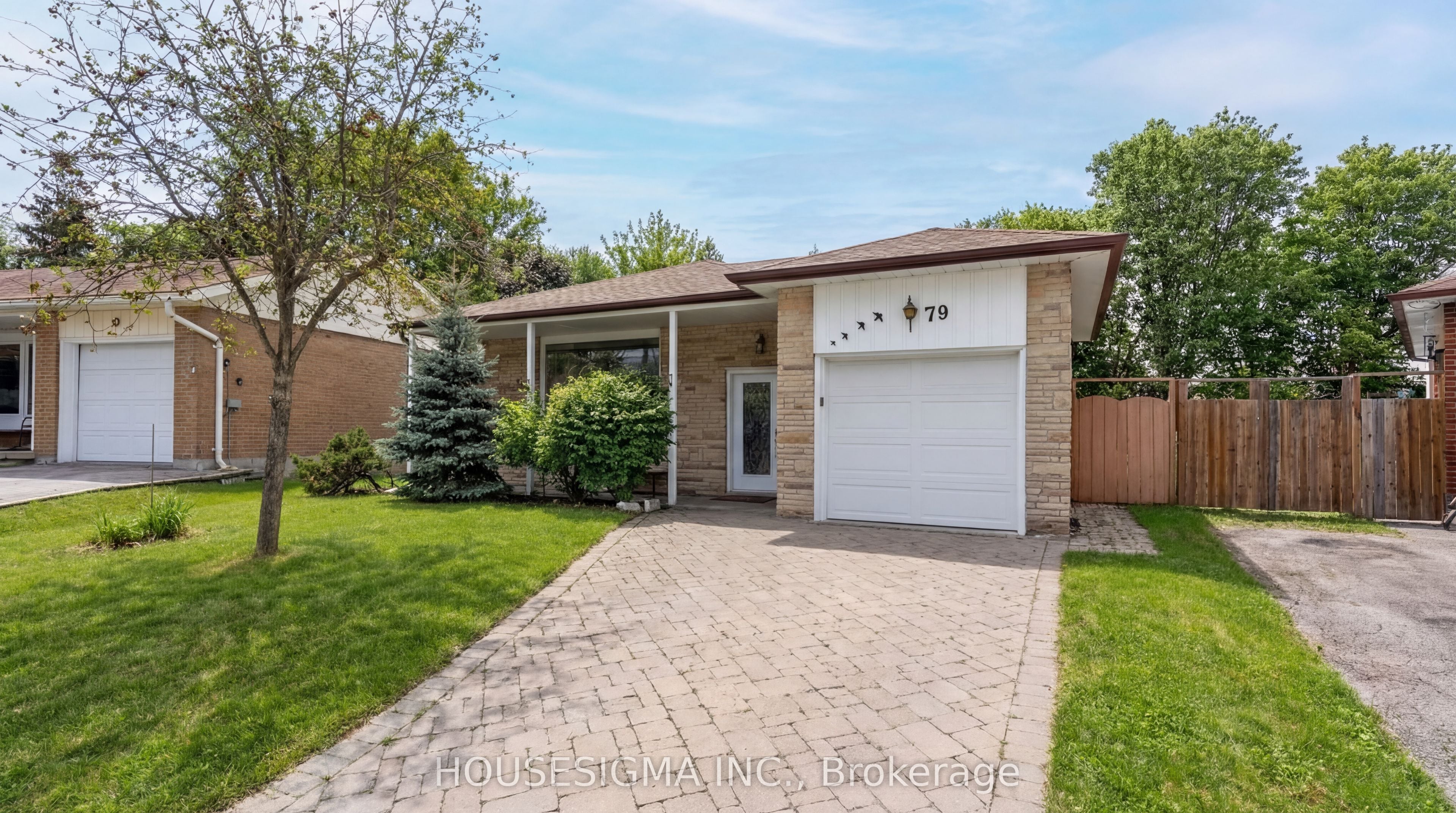 Lower-79 Weir Crescent, Toronto, ON, M1E 3B2