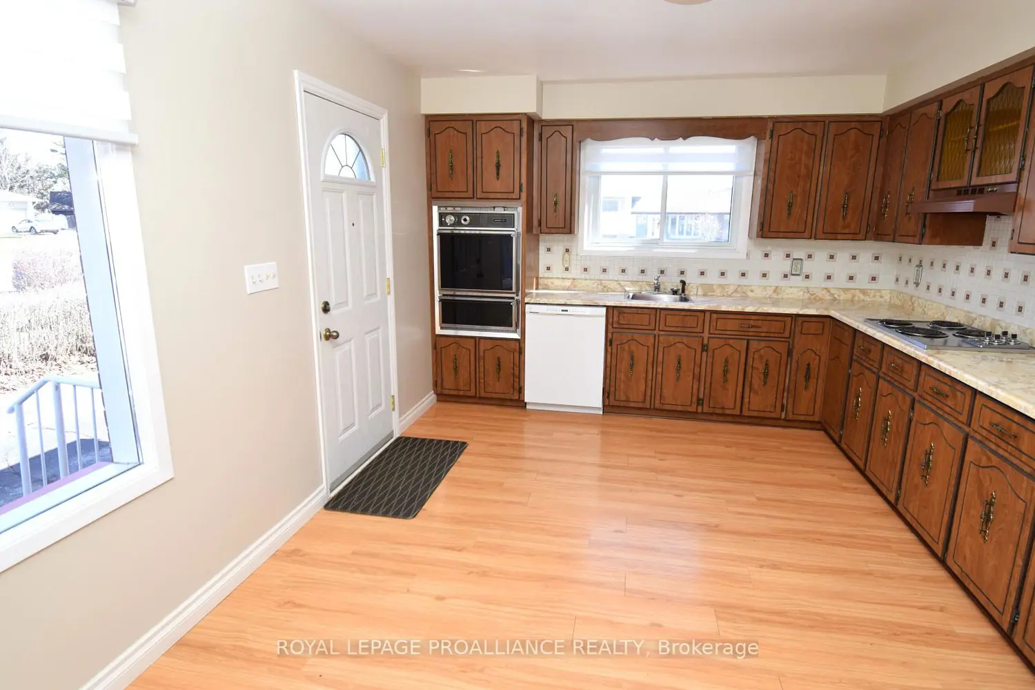 Additional image 3 of 8 Walden Circle
