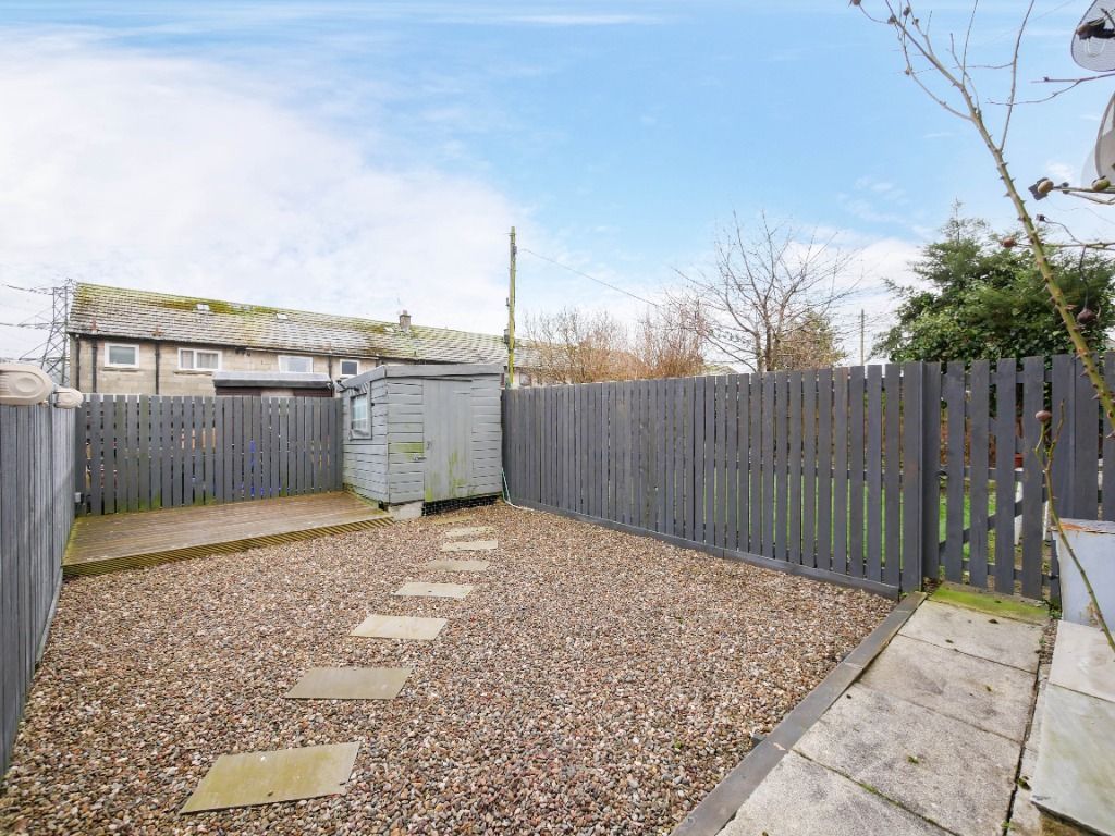 Additional image 11 of 2 bed terraced house to rentBrownhill Street, Charleston, Dundee DD2