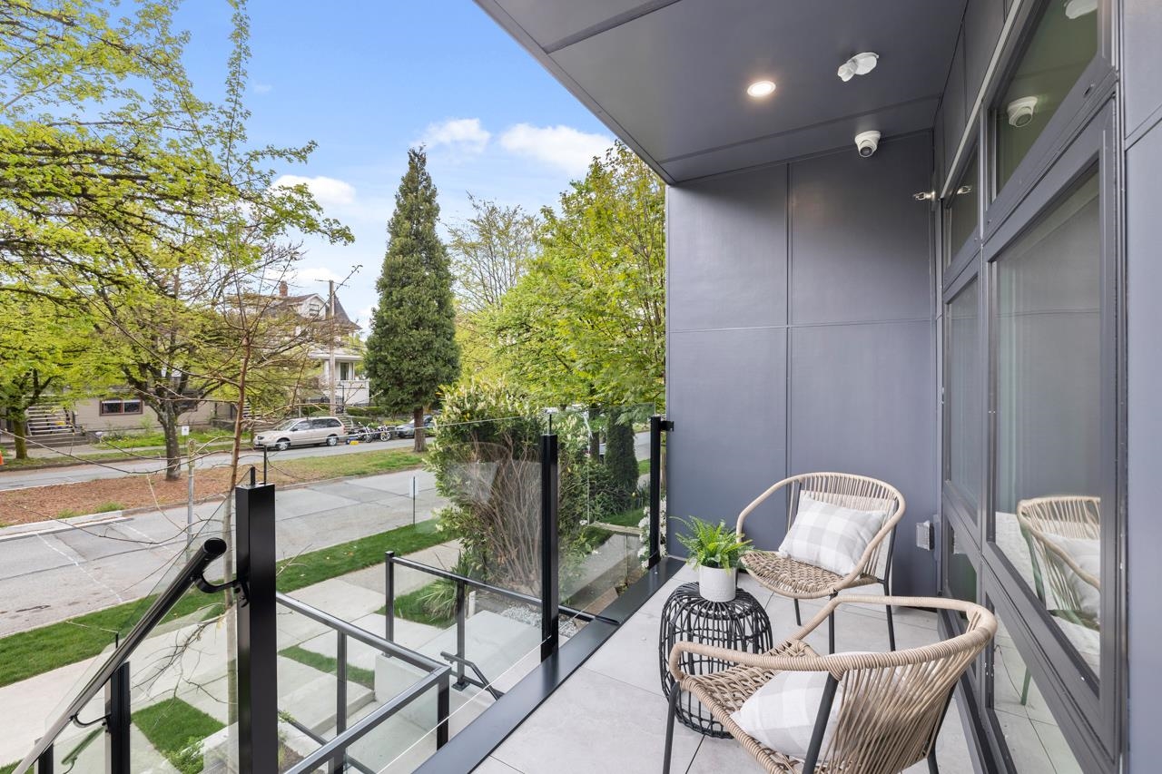 Additional image 2 of 201-2135 Pender Street E, Vancouver, BC, V5L 1X3
