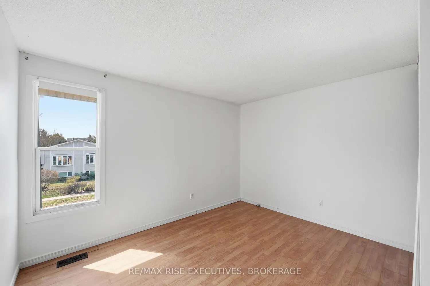 Additional image 6 of 75 Wycliffe Crescent