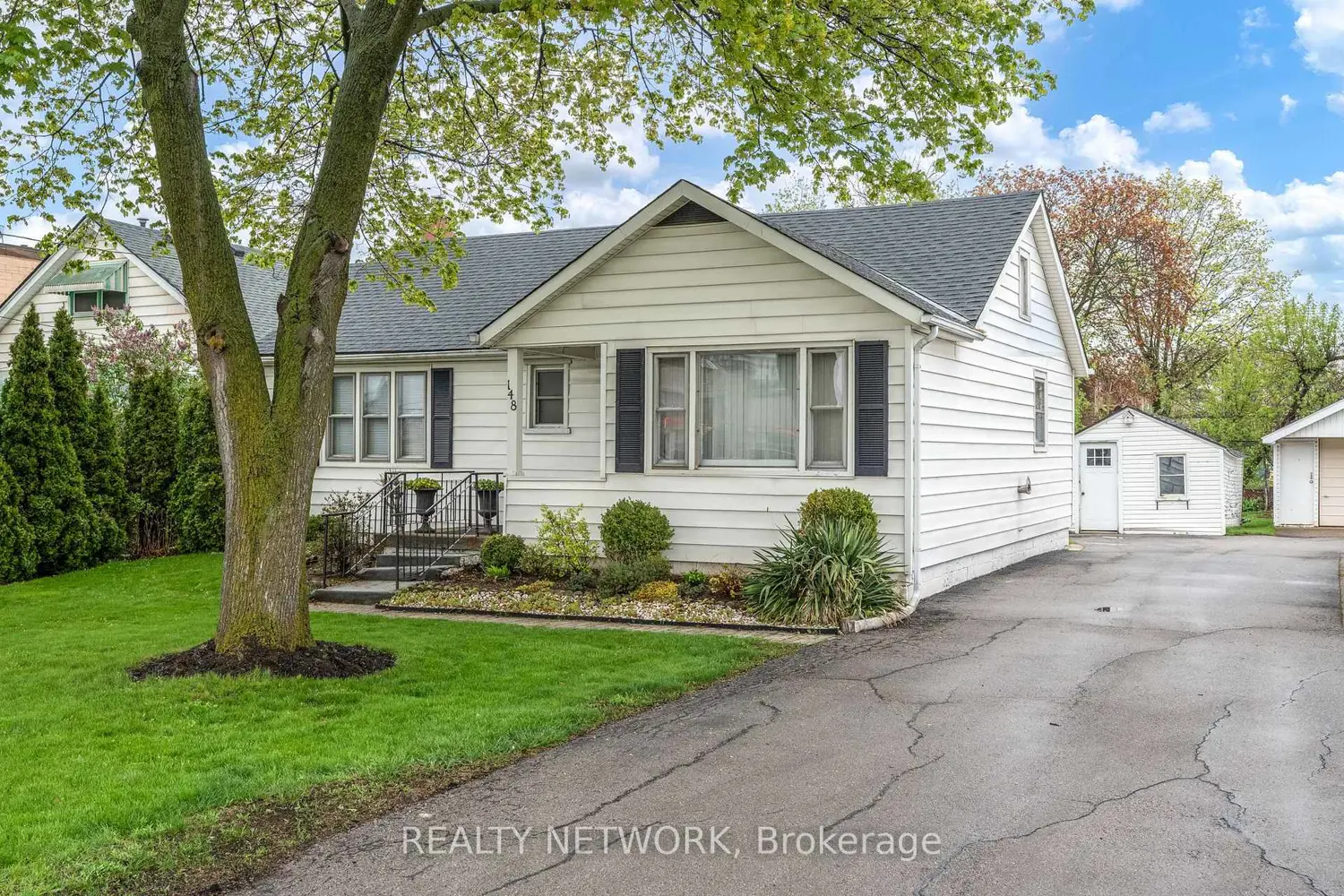 148 Gray Road