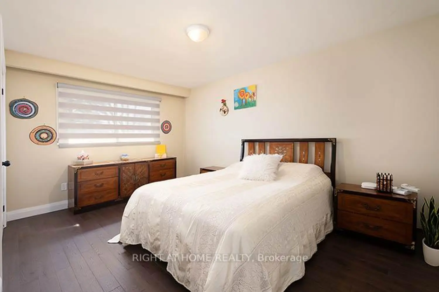 Additional image 8 of 304 Roywood Crescent