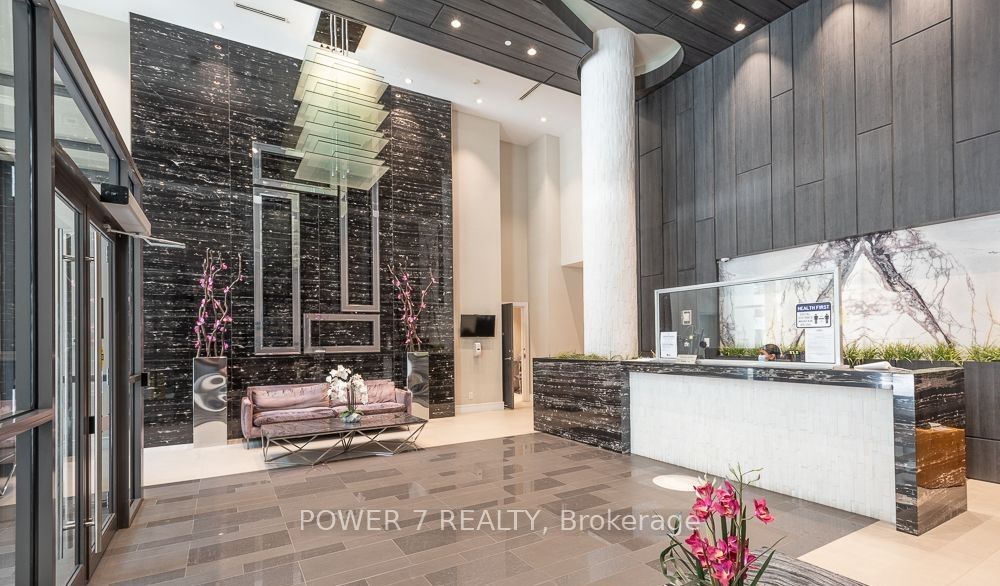 Additional image 3 of NW 314-9201 Yonge Street, Richmond Hill, ON, L4C 6Z2