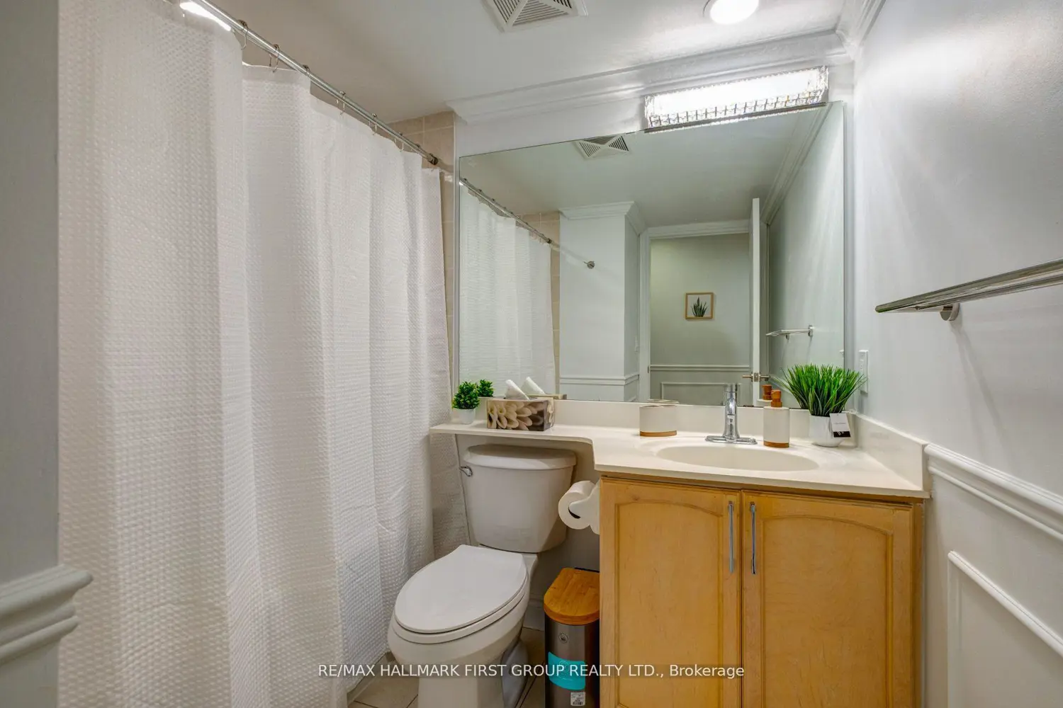 Additional image 2 of 60 Brian Harrison Way 1008