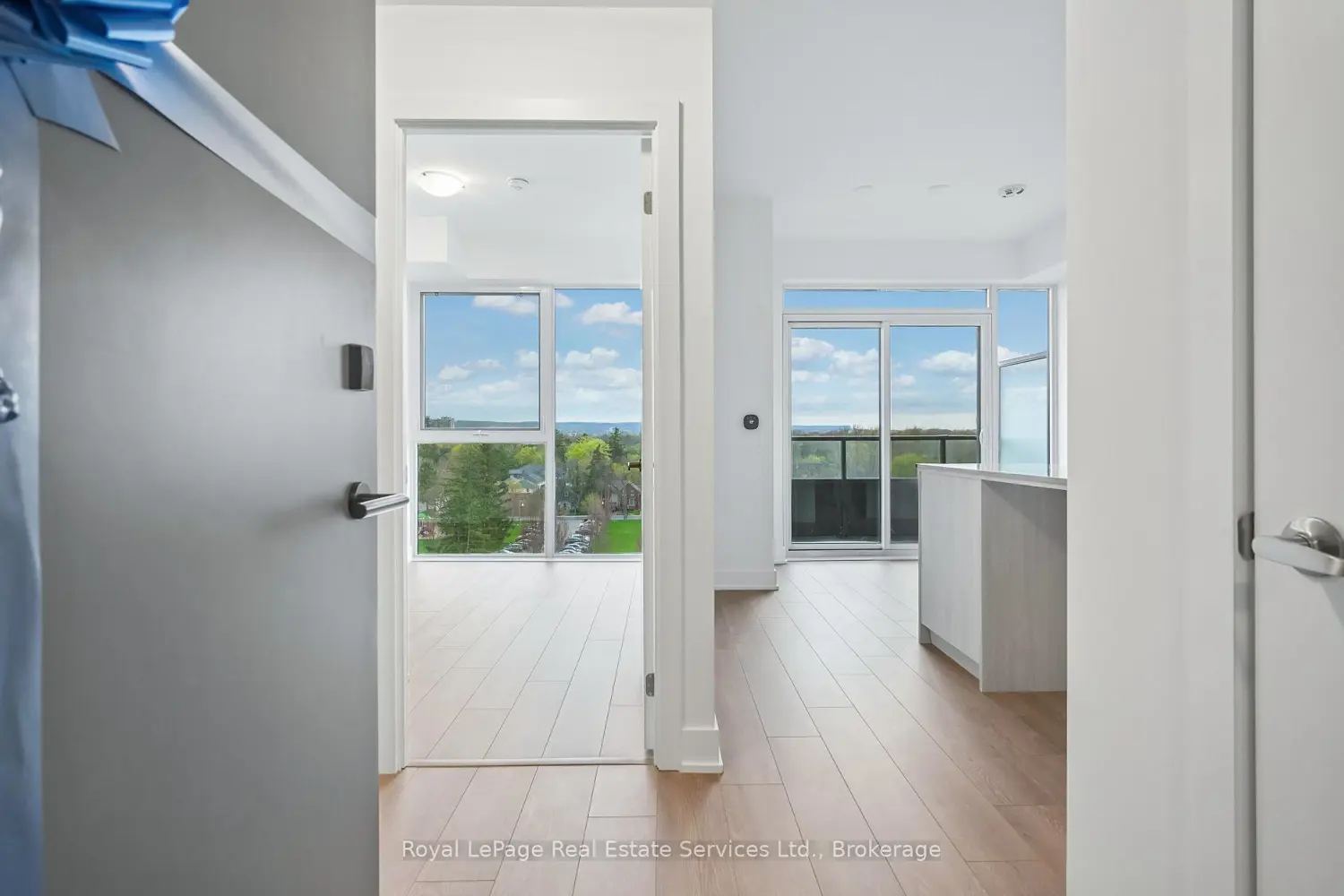 Additional image 6 of 2088 James Street 711