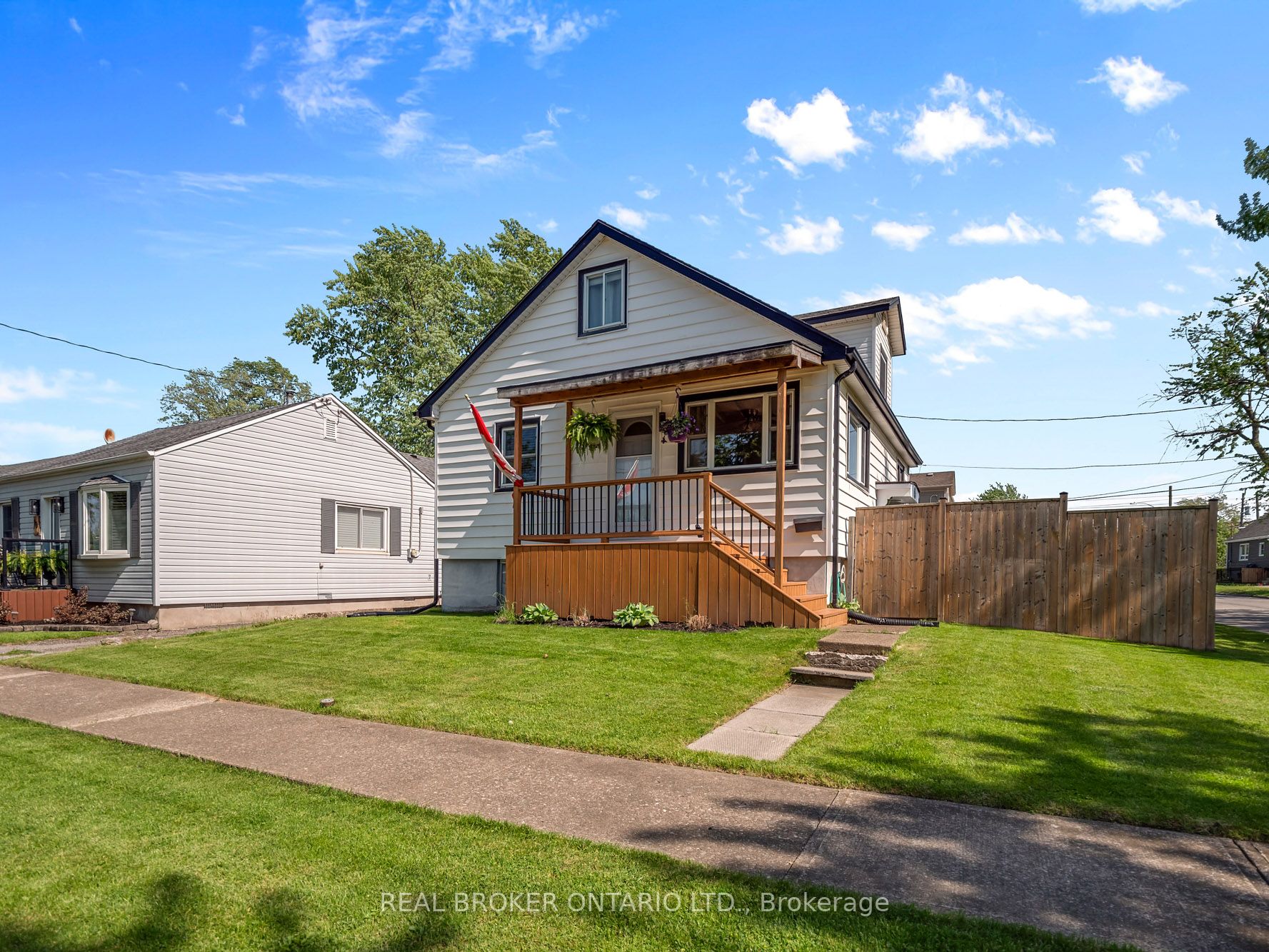 21 Hilda Street, St. Catharines, ON, L2S 1Z7