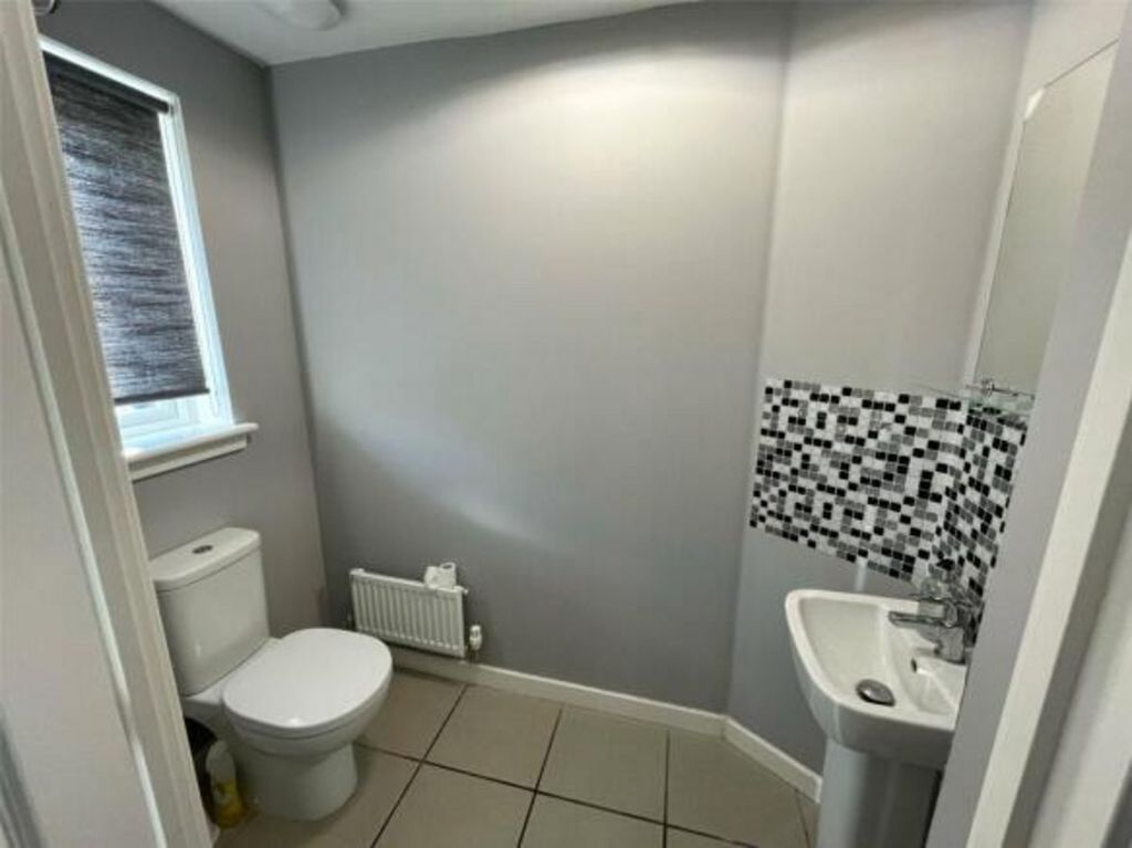 Additional image 3 of 3 bed terraced house to rentDuntreath Place, Edinburgh EH16