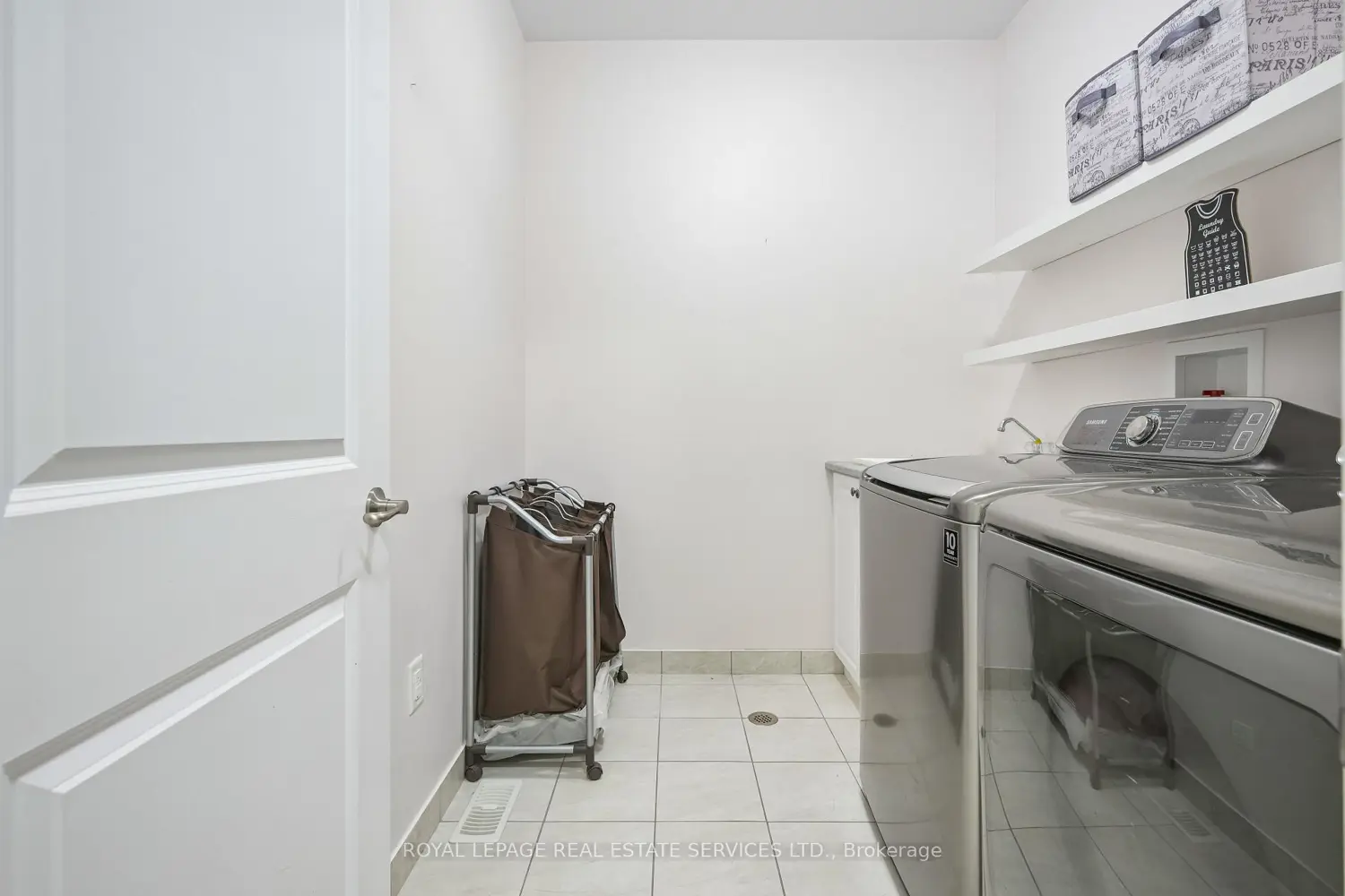 Additional image 13 of 62 Hoey Crescent