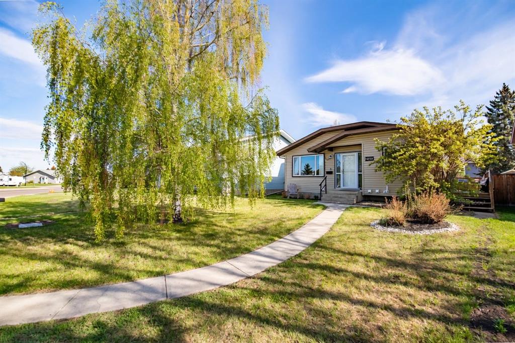105 Erickson Drive, Red Deer, AB, T4R 1X9