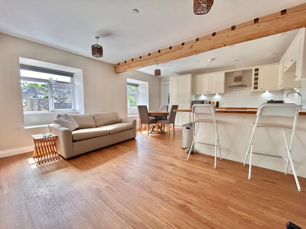 Additional image 4 of 3 bed flat to rentAvening, Tetbury GL8