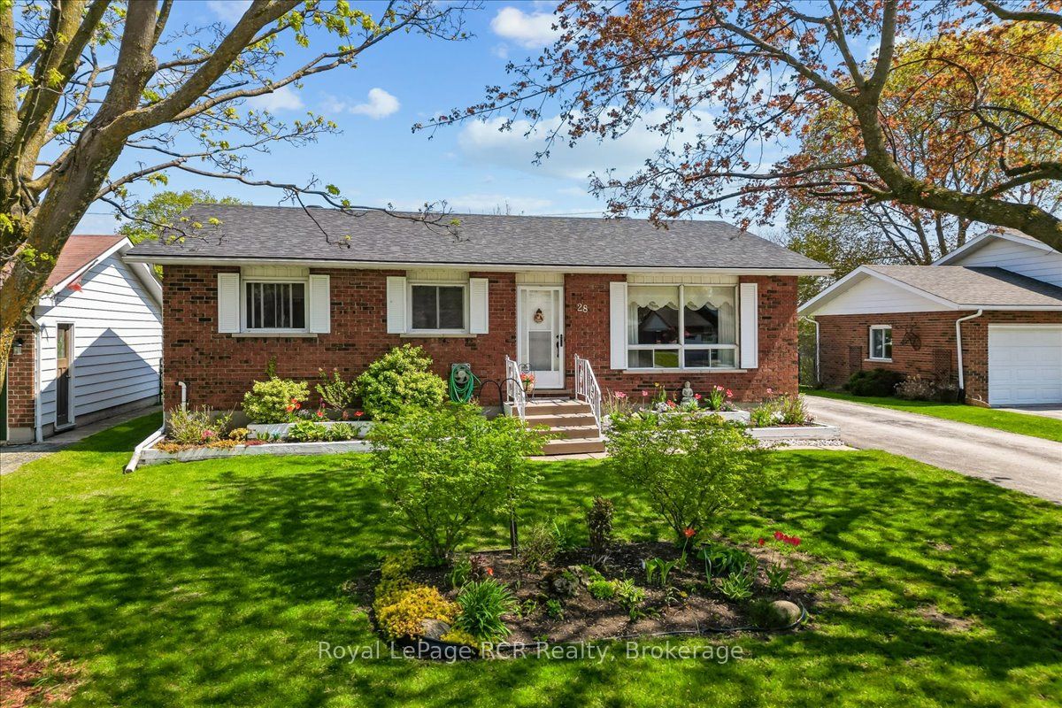 28 Centennial Ht Court, Meaford, ON, N4L 1E5
