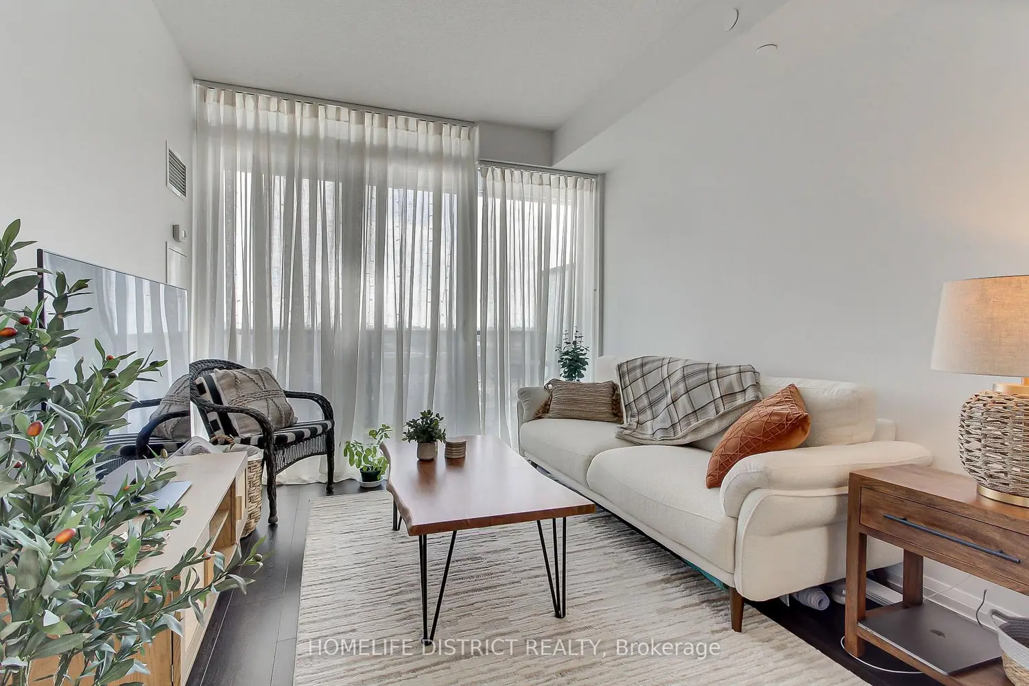 Additional image 9 of 7895 Jane Street 717