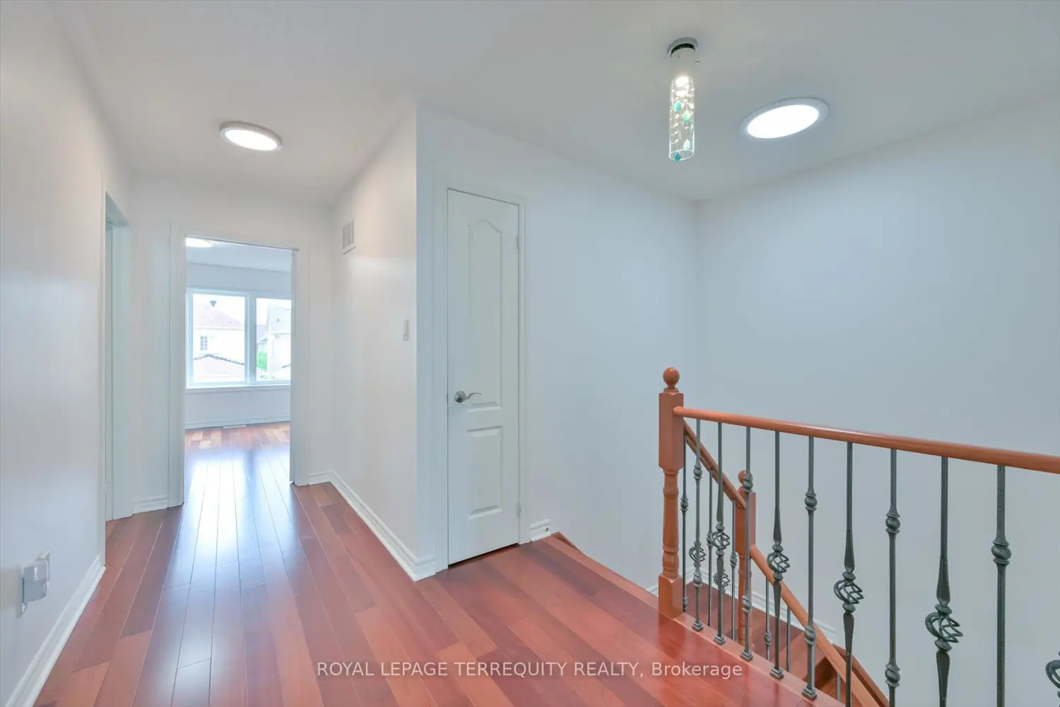 Additional image 7 of 10461 Woodbine Avenue