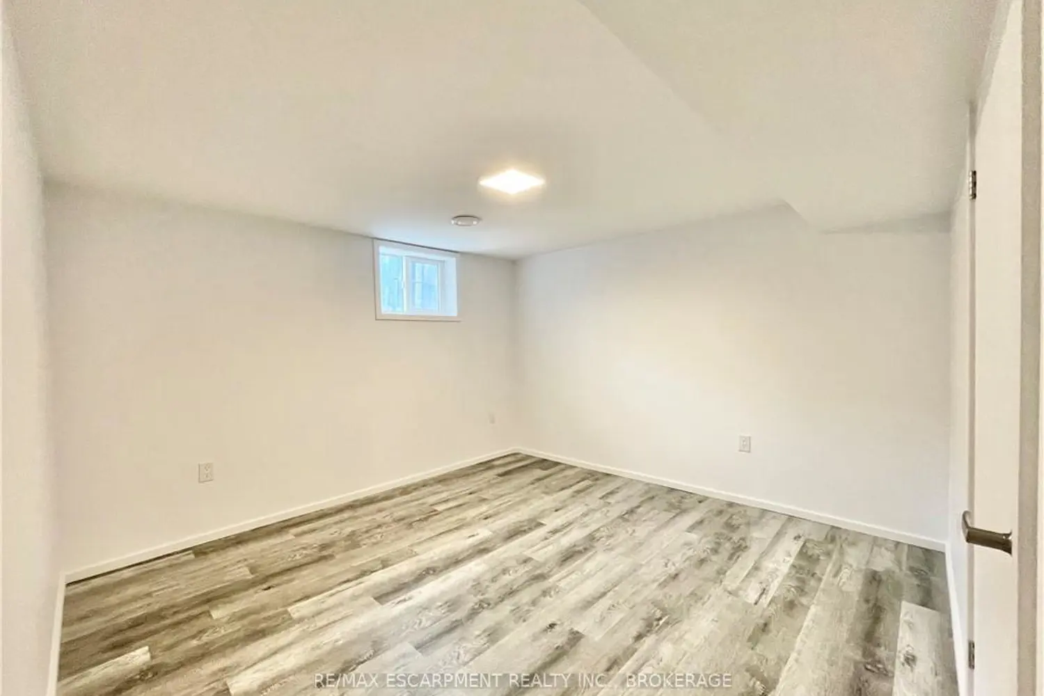 Additional image 17 of 76 Marc Boulevard