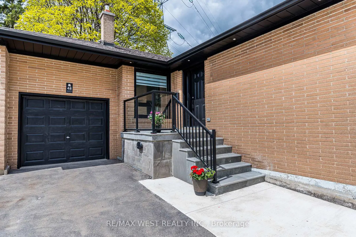 Additional image 11 of 48 Lloyd Manor Road