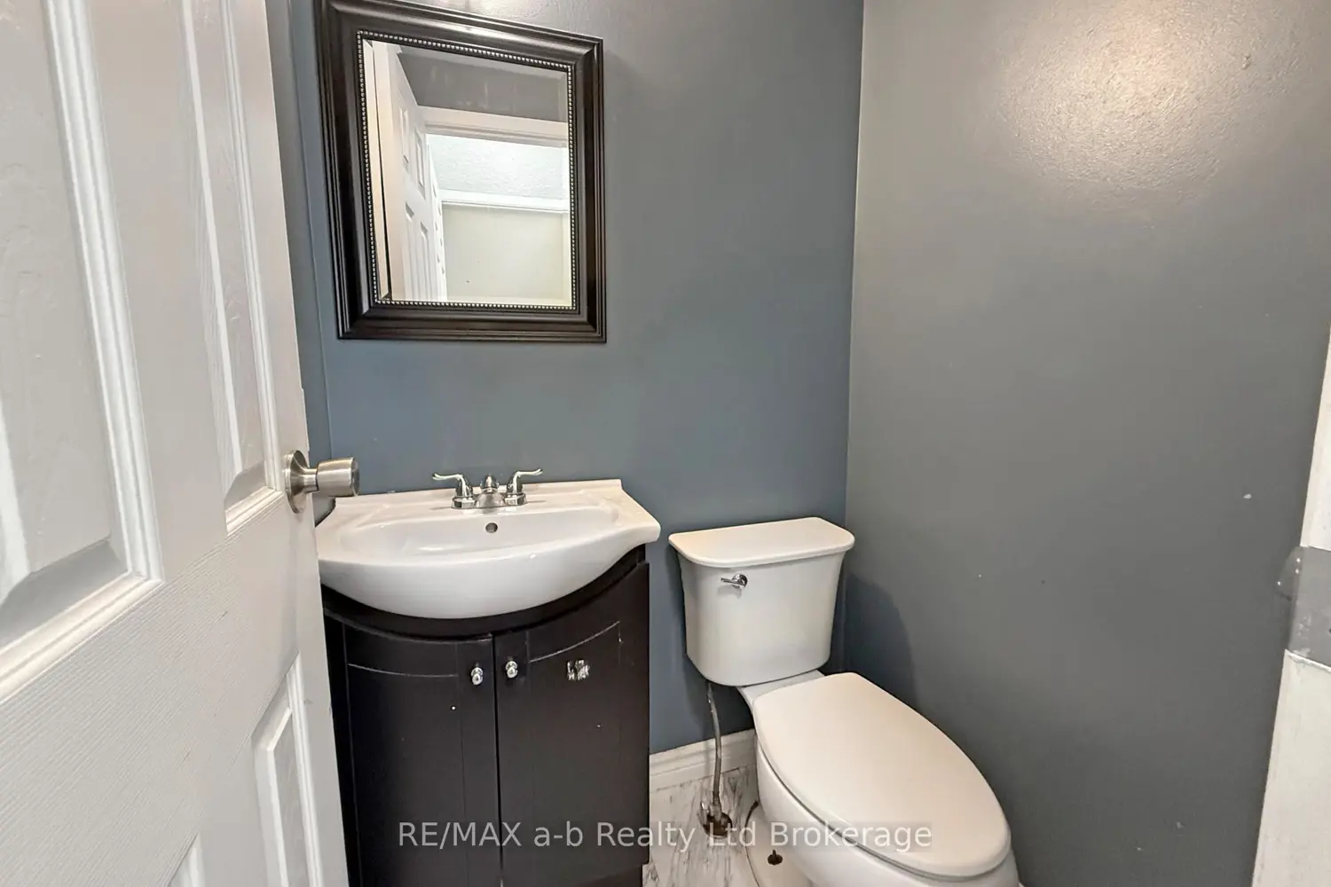 Additional image 7 of 394 Springbank Avenue 4