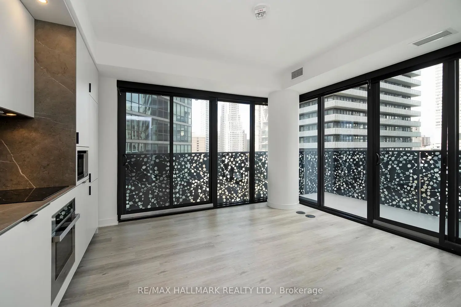 Additional image 2 of 55 Charles Street 1310