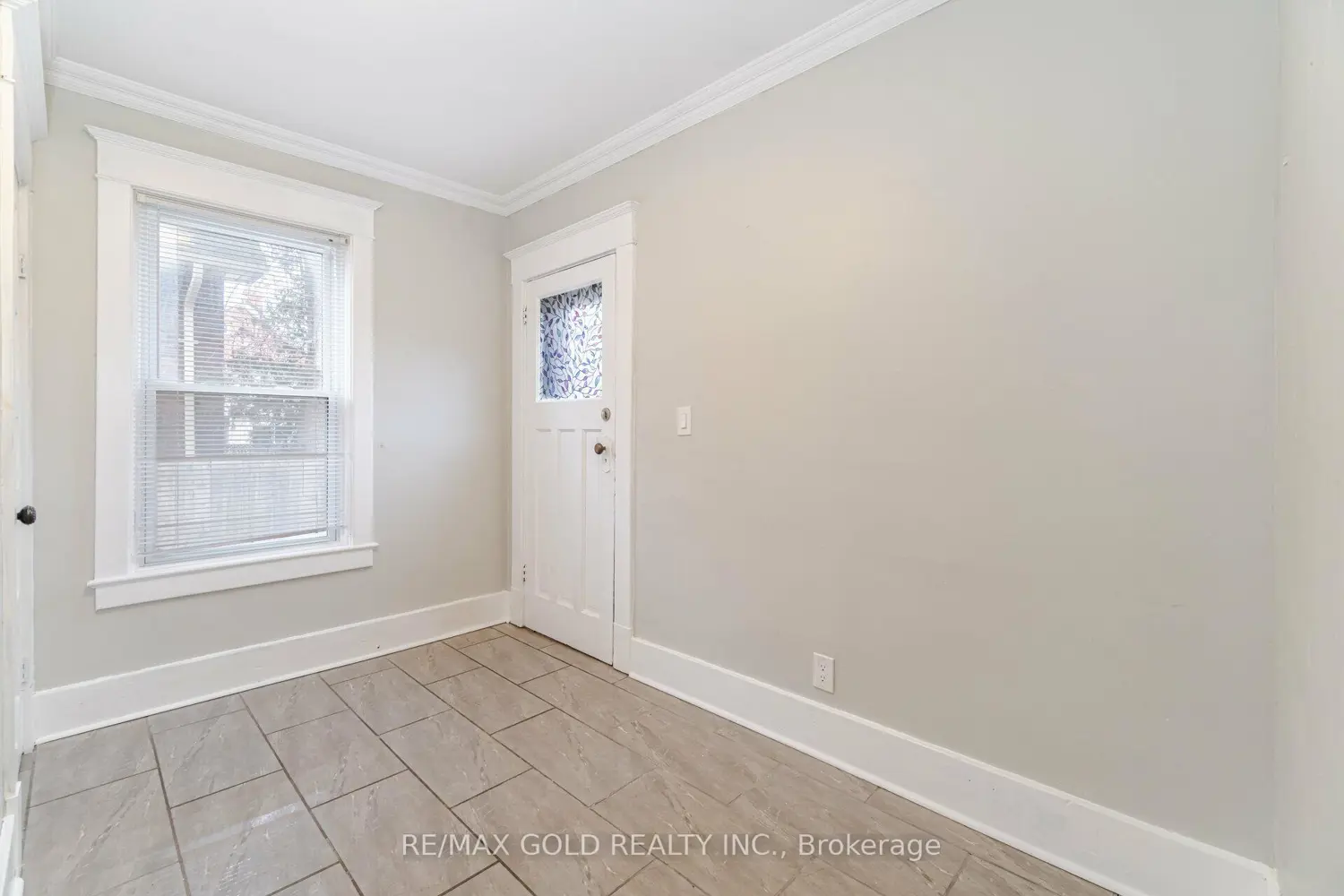 Additional image 6 of 161 Adelaide Avenue