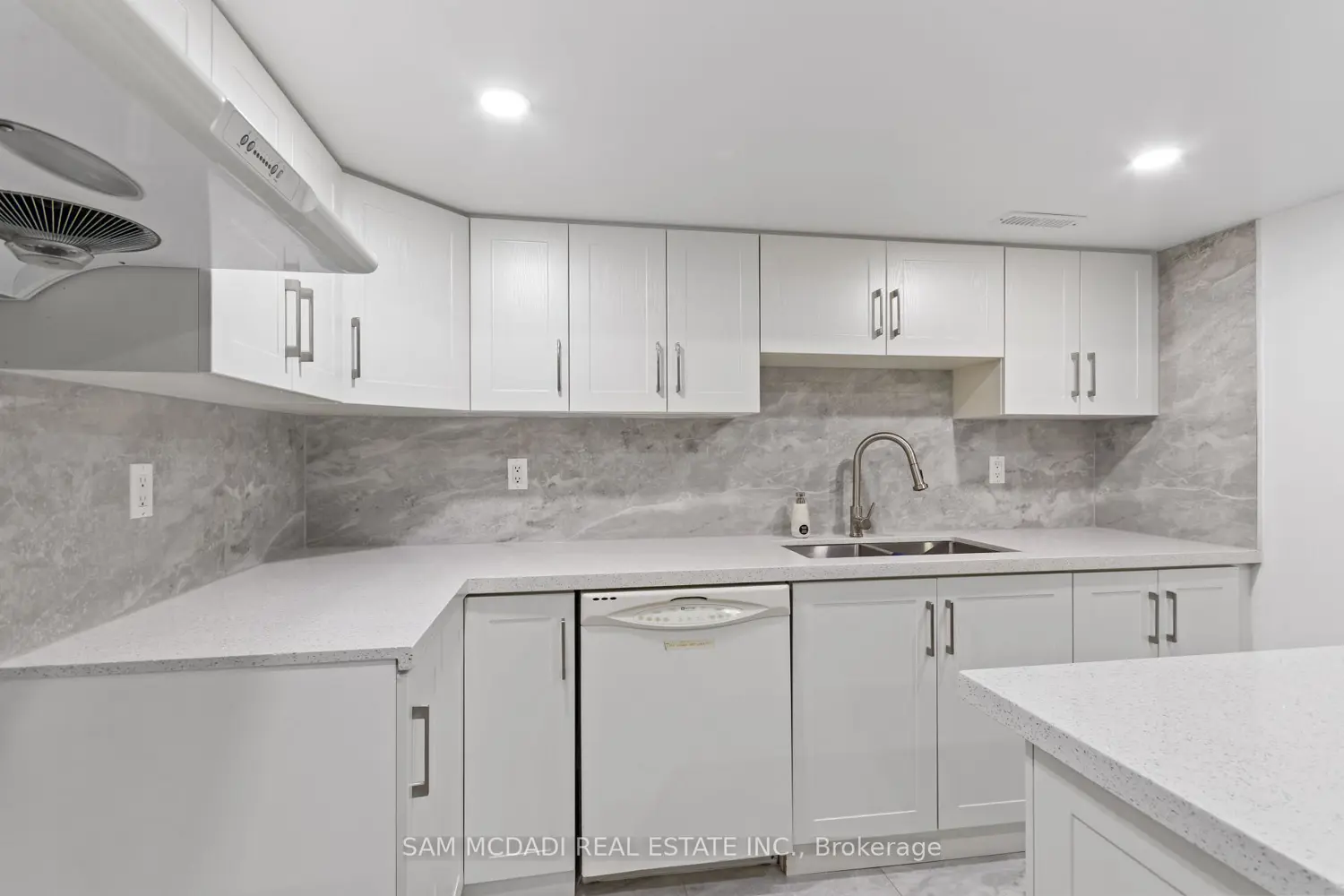 Additional image 16 of 8 Brooklyn Crescent
