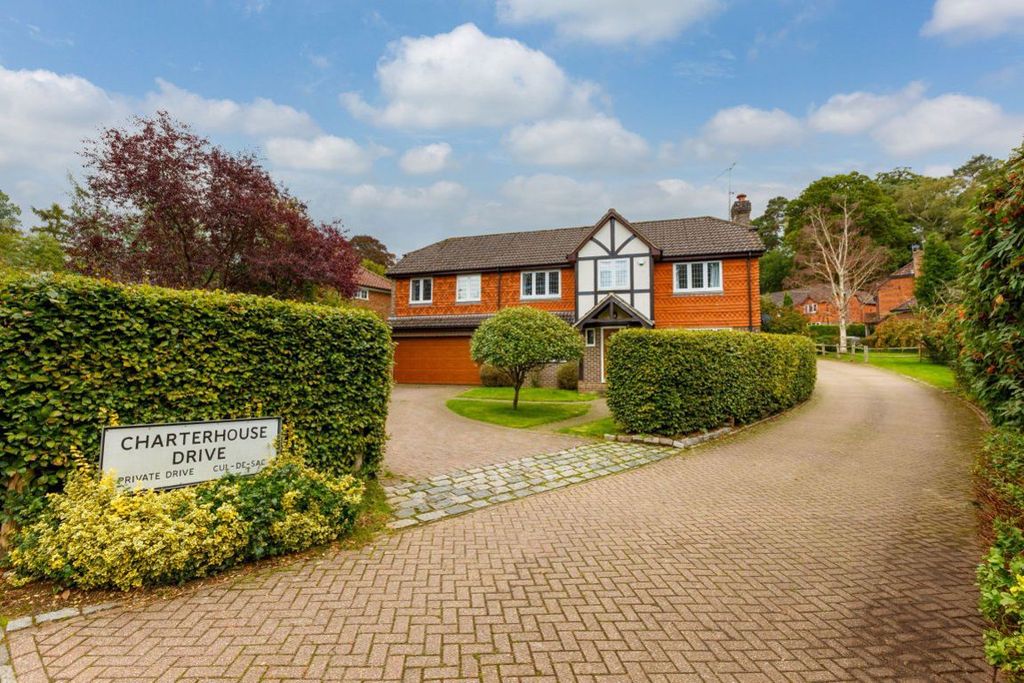 4 bed detached house to rentCharterhouse Drive, Sevenoaks TN13