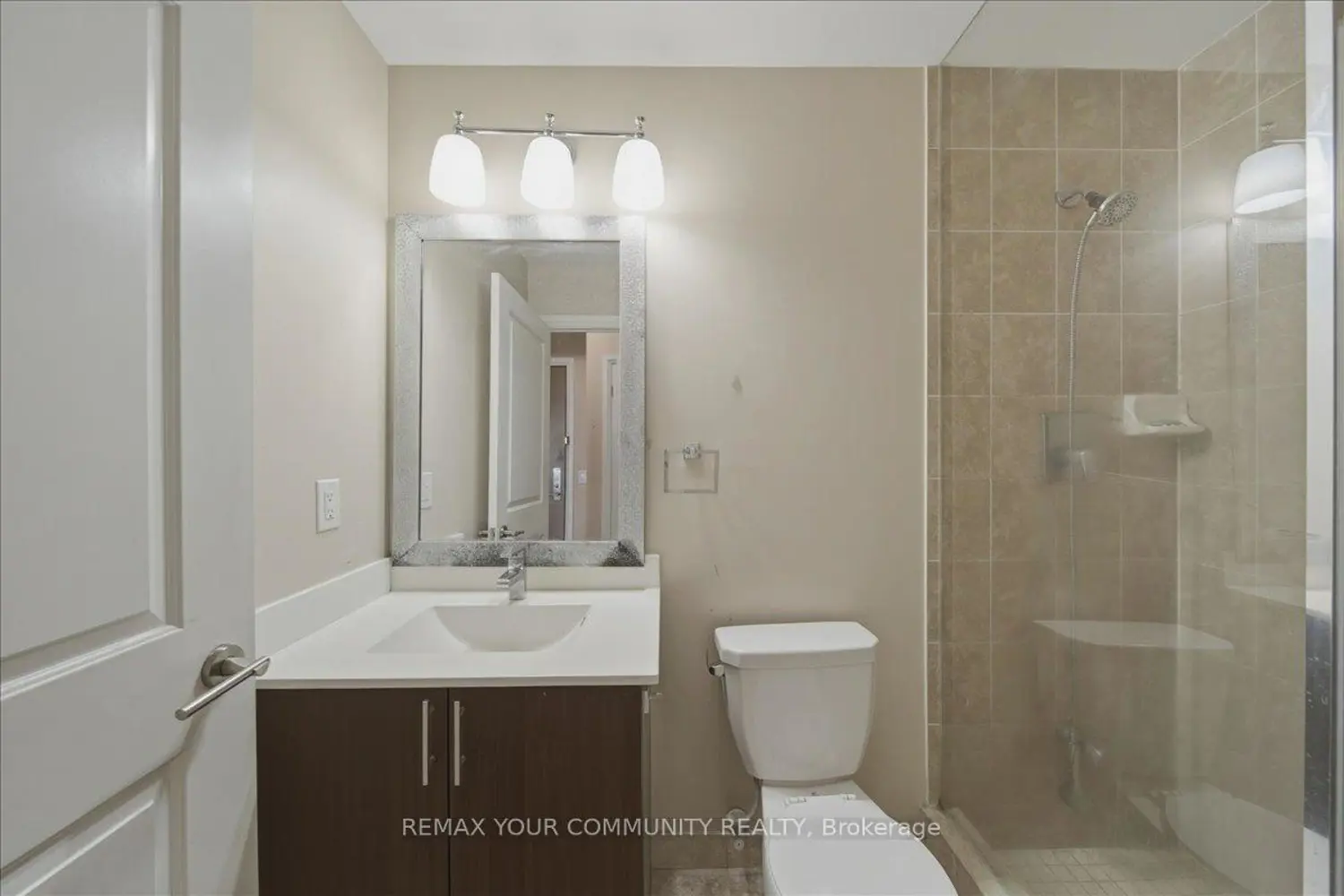 Additional image 6 of 520 Steeles Avenue 1009