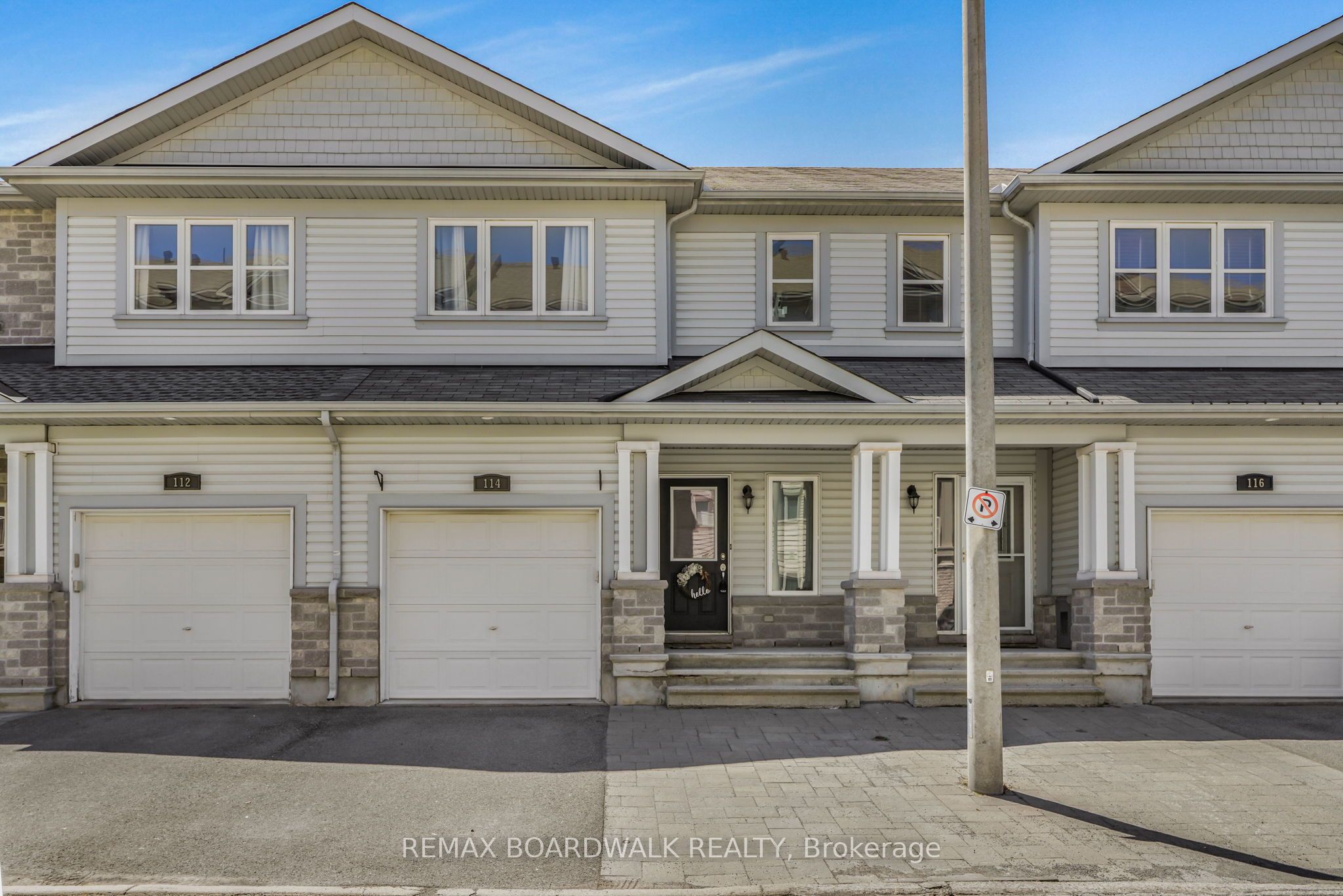 114 Potts Private, Ottawa, ON, K4A 0N7