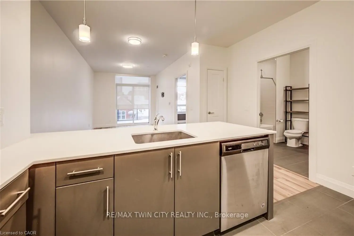Additional image 6 of 399 Queen Street 317