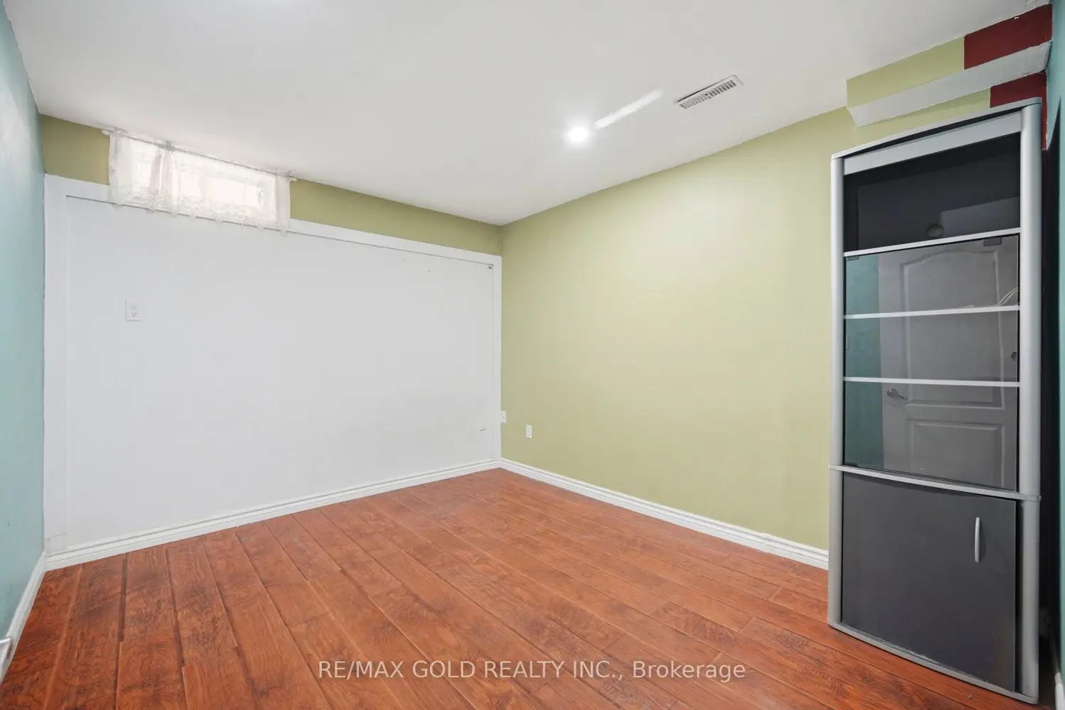 Additional image 18 of 28 Latania Boulevard