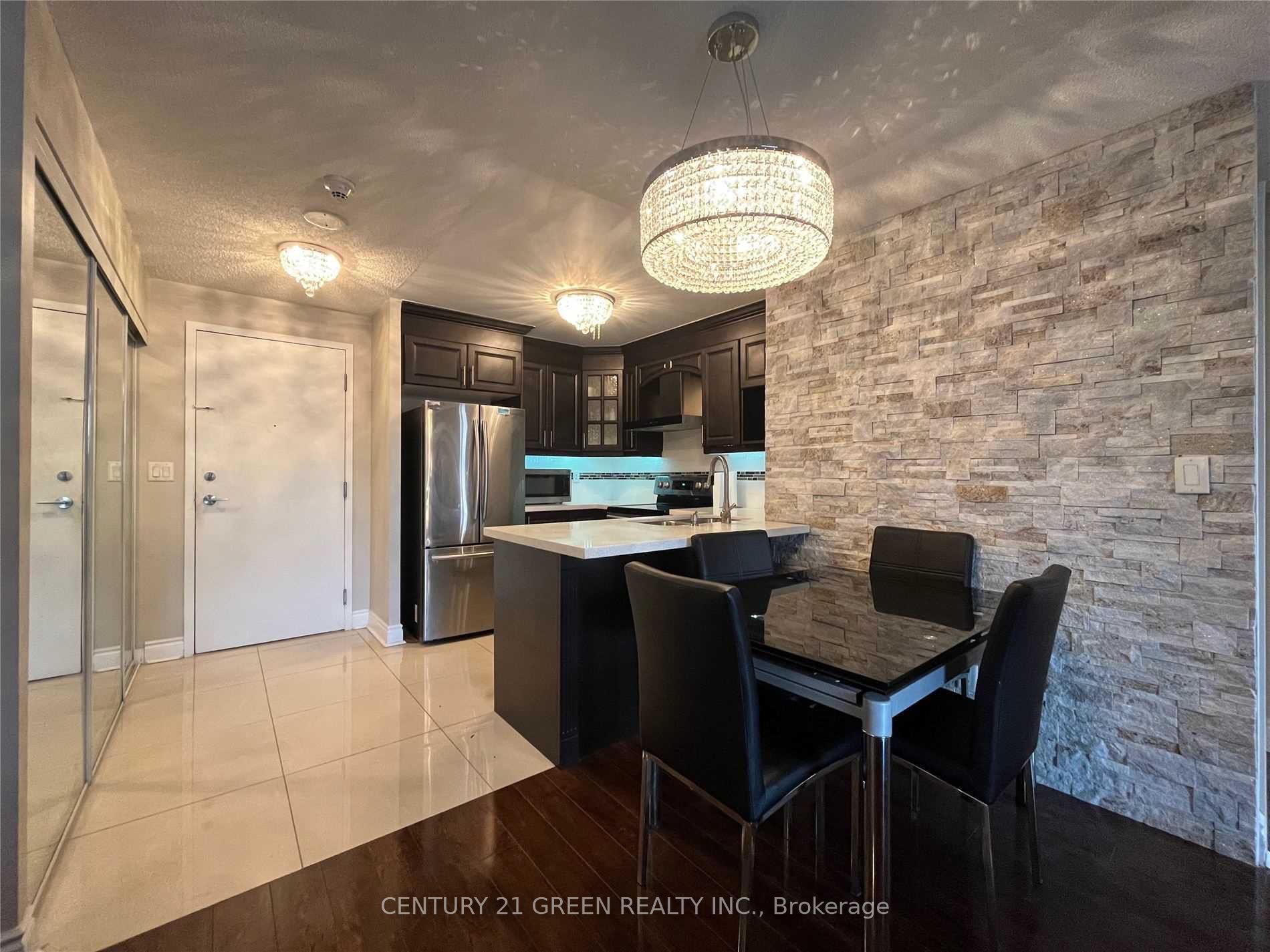 Additional image 6 of 435-3888 Duke Of York Boulevard, Mississauga, ON, L5B 4P5