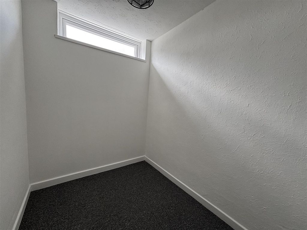 Additional image 6 of 2 bed flat to rentHigh Street, Connahs Quay CH5