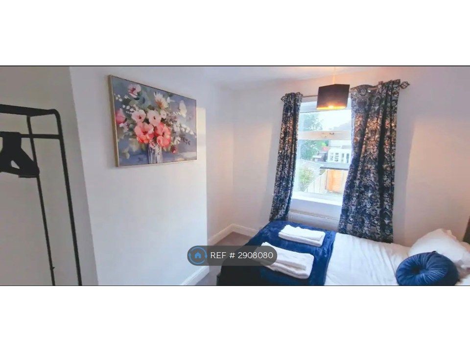 Additional image 5 of 4 bed terraced house to rentPrinces Road, Dartford DA2