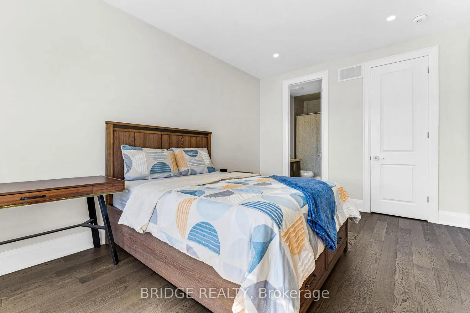 Additional image 16 of 441 Woodsworth Terrace