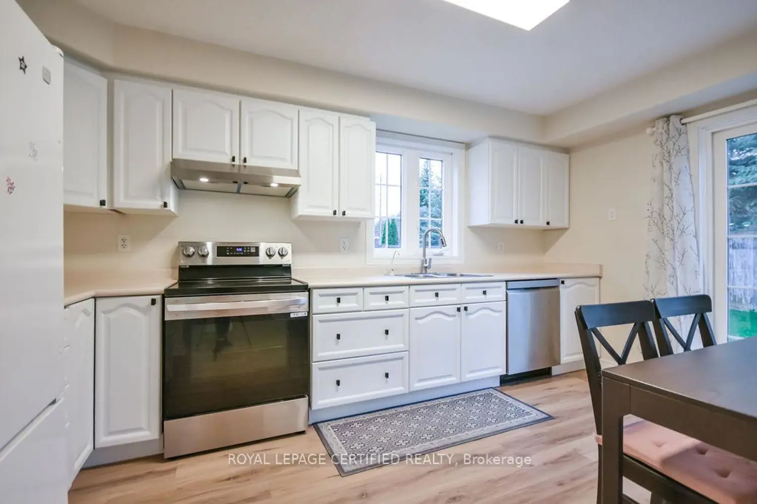 Additional image 8 of 34 Balmoral Place