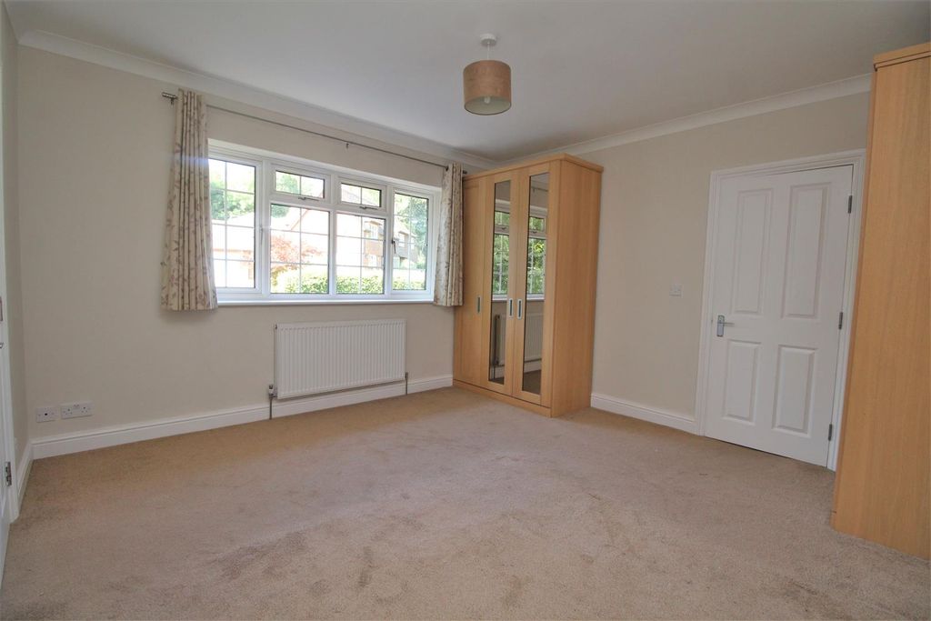 Additional image 8 of 5 bed detached house to rentWhite Hart Wood, Sevenoaks TN13