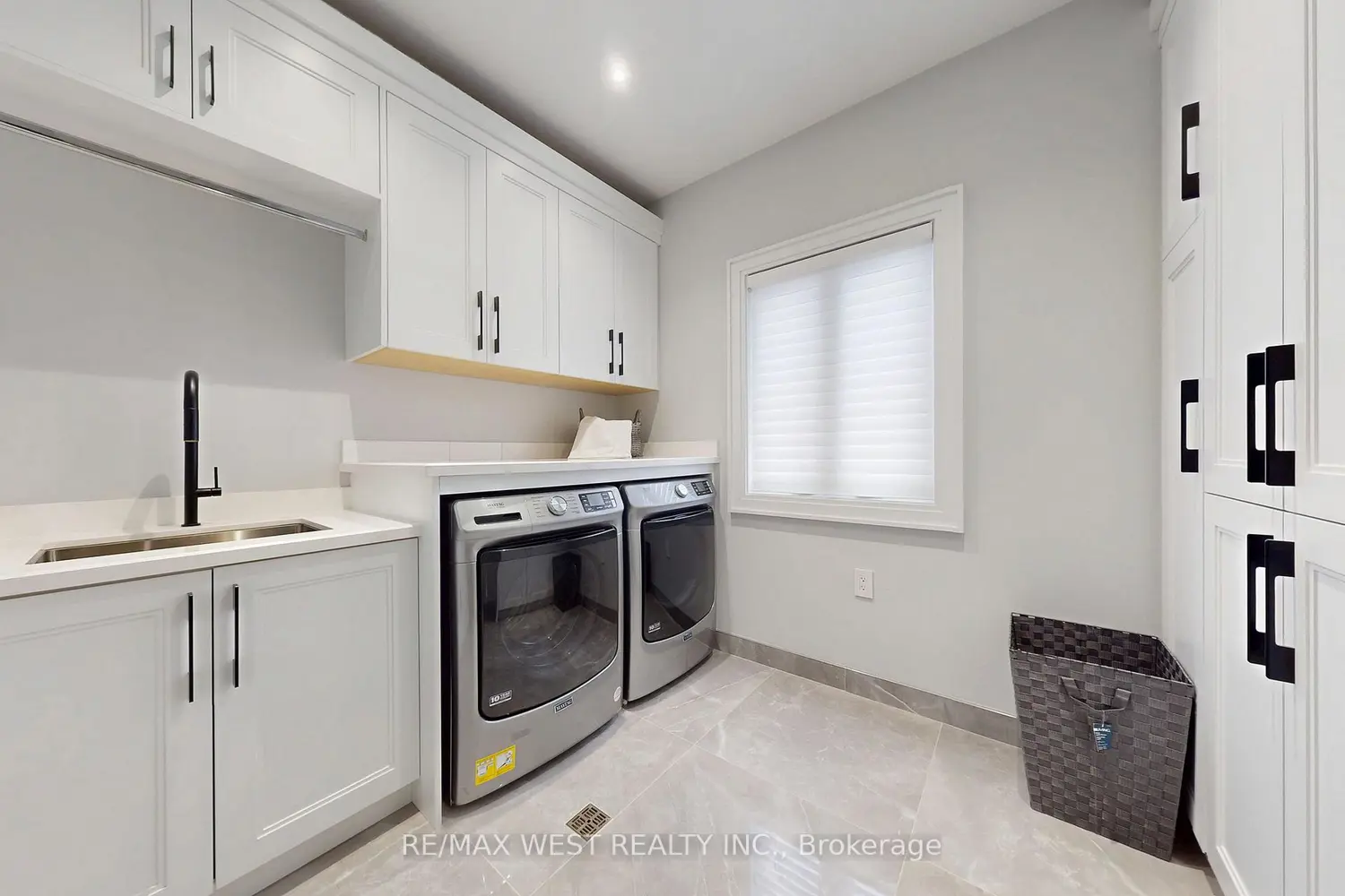 Additional image 15 of 222 Connaught Avenue