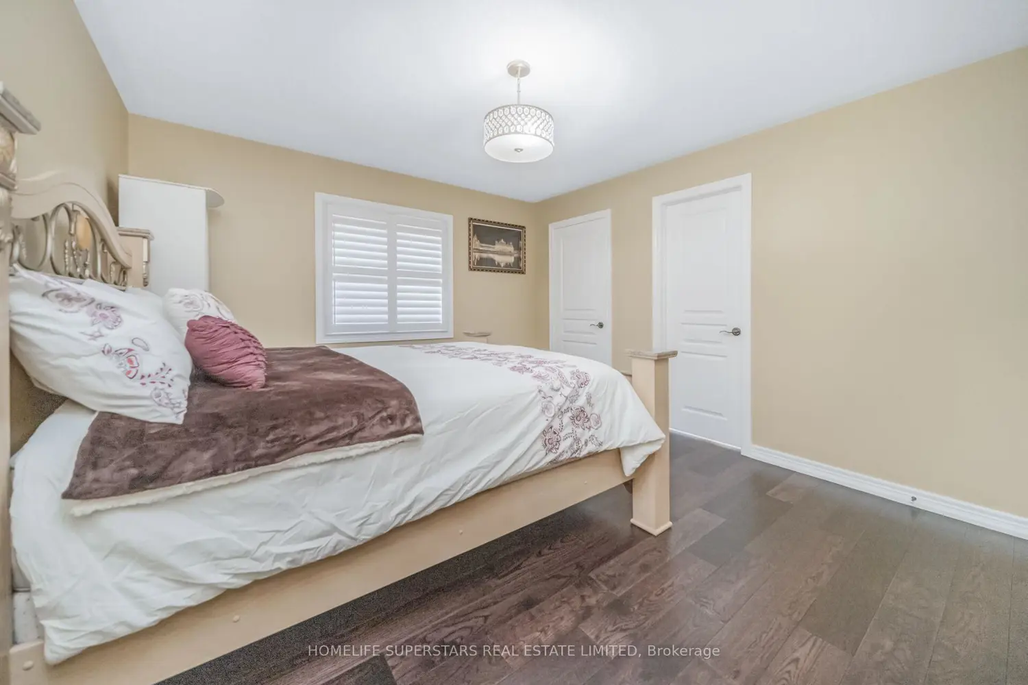 Additional image 10 of 8 Lisson Crescent
