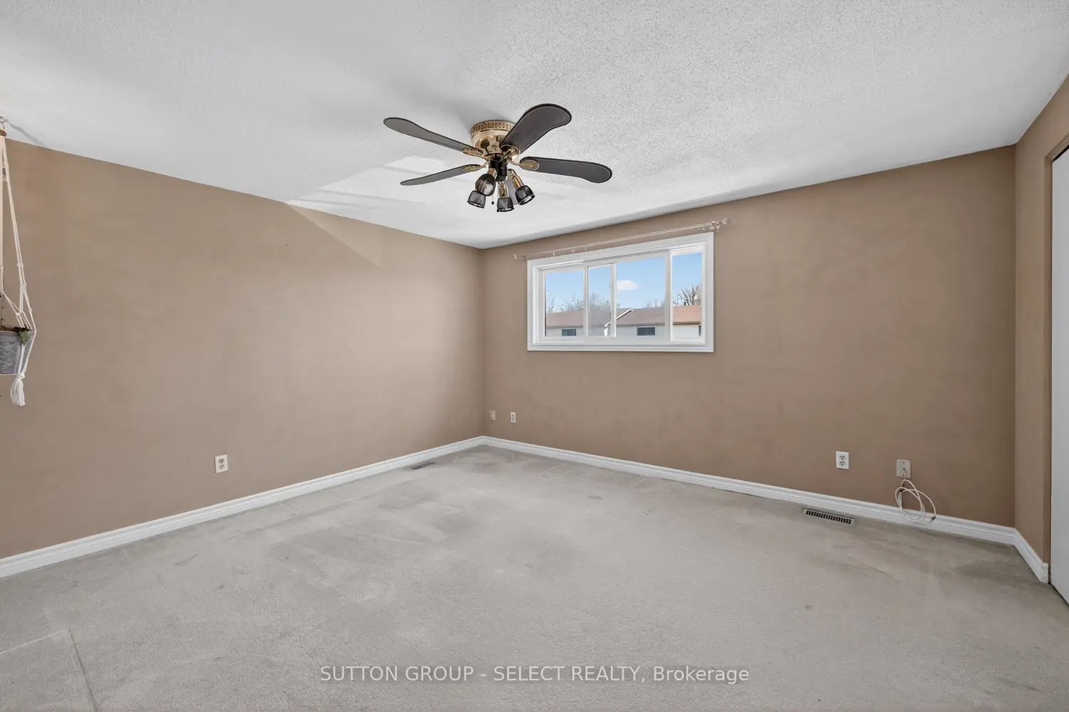 Additional image 12 of 700 Exeter Road 36