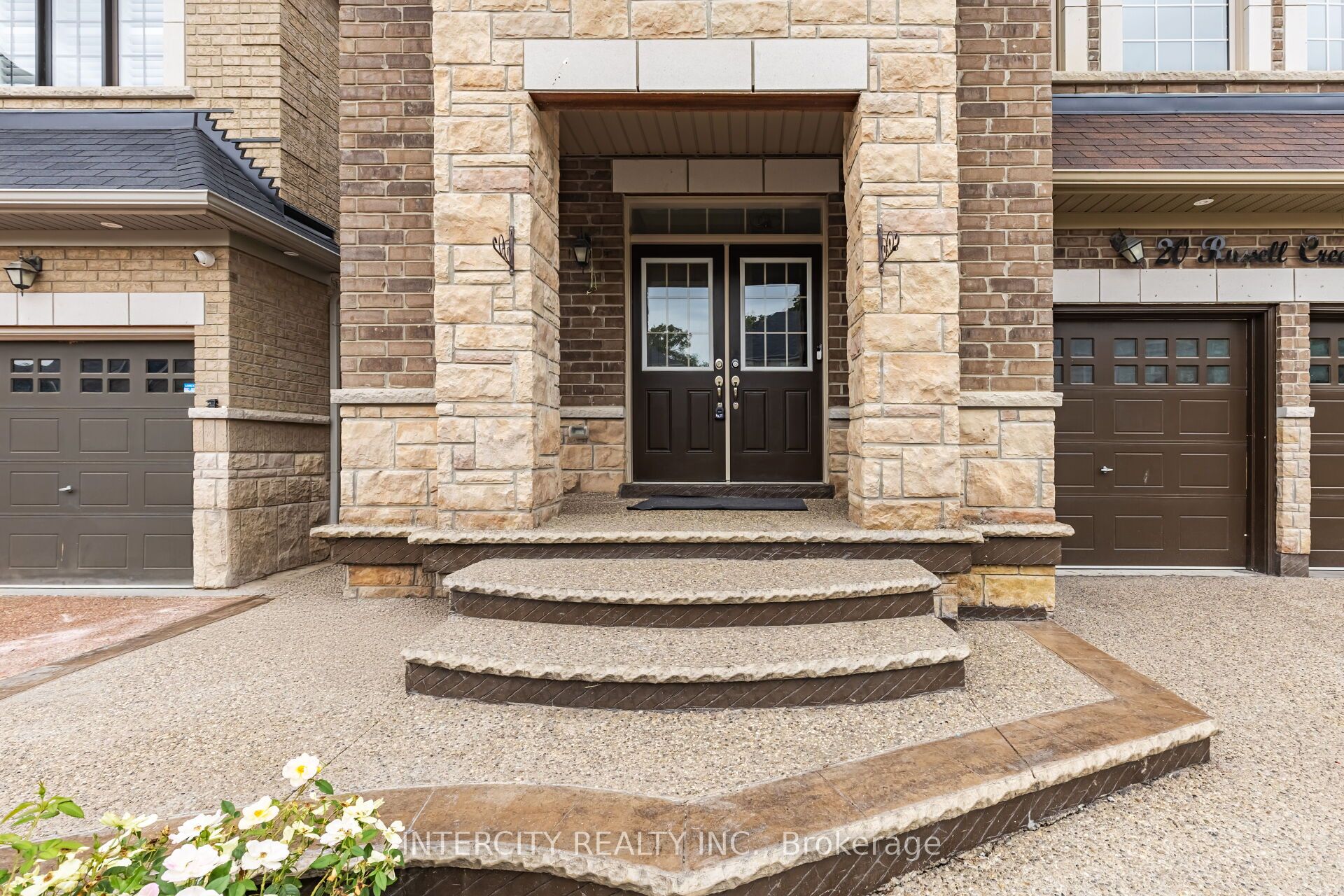Additional image 3 of 20 Russell Creek Drive, Brampton, ON, L6R 3Y9