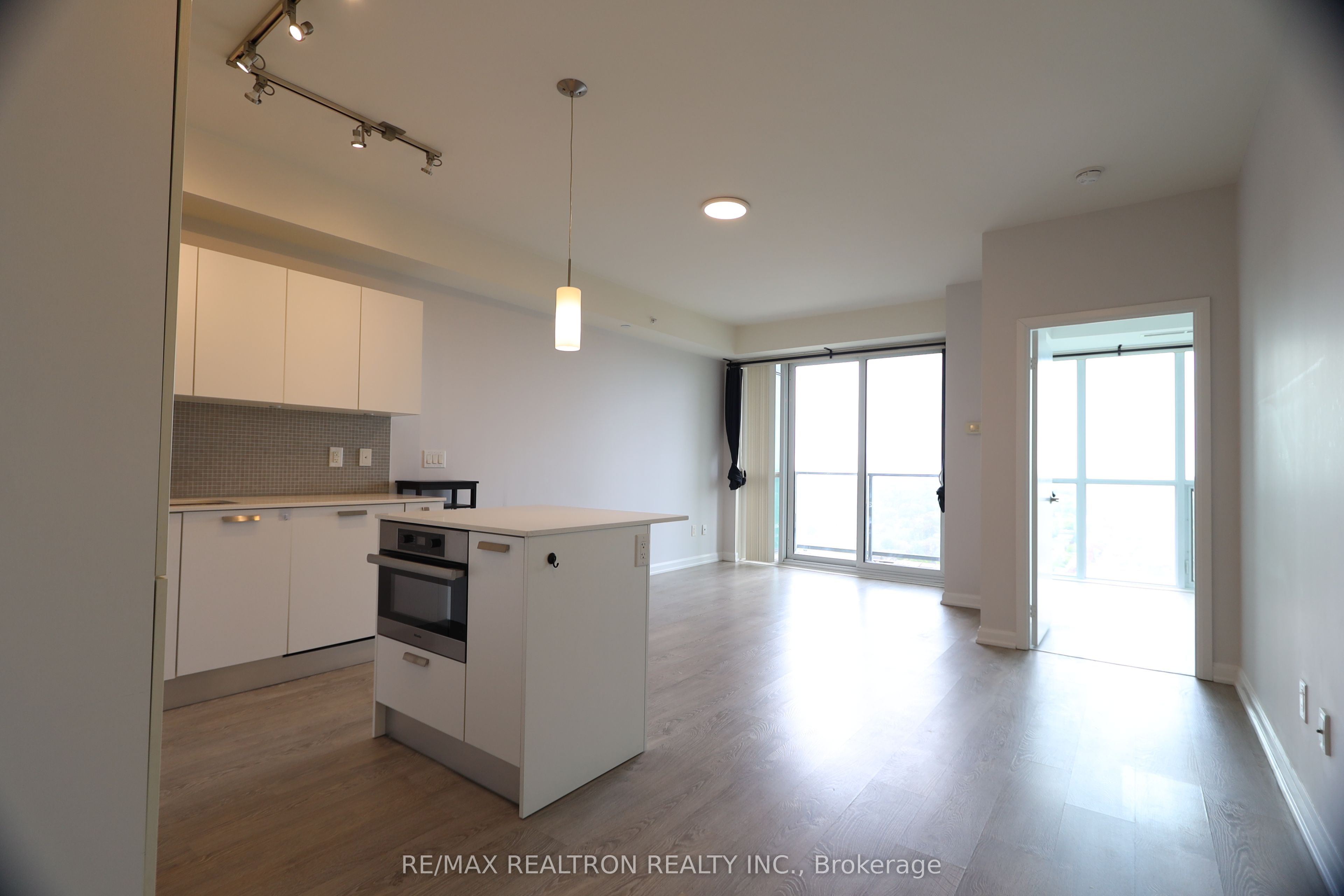 Additional image 4 of 2304-11 Bogert Avenue, Toronto, ON, M2N 1K4