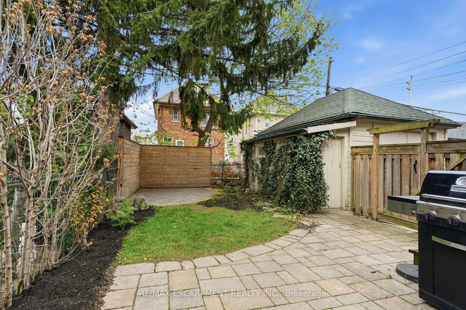 Additional image 16 of 37 Connaught Avenue
