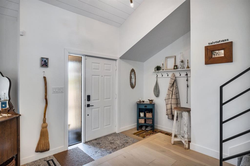 Additional image 4 of 2021 112a Street, Edmonton, AB, T6J 4V5