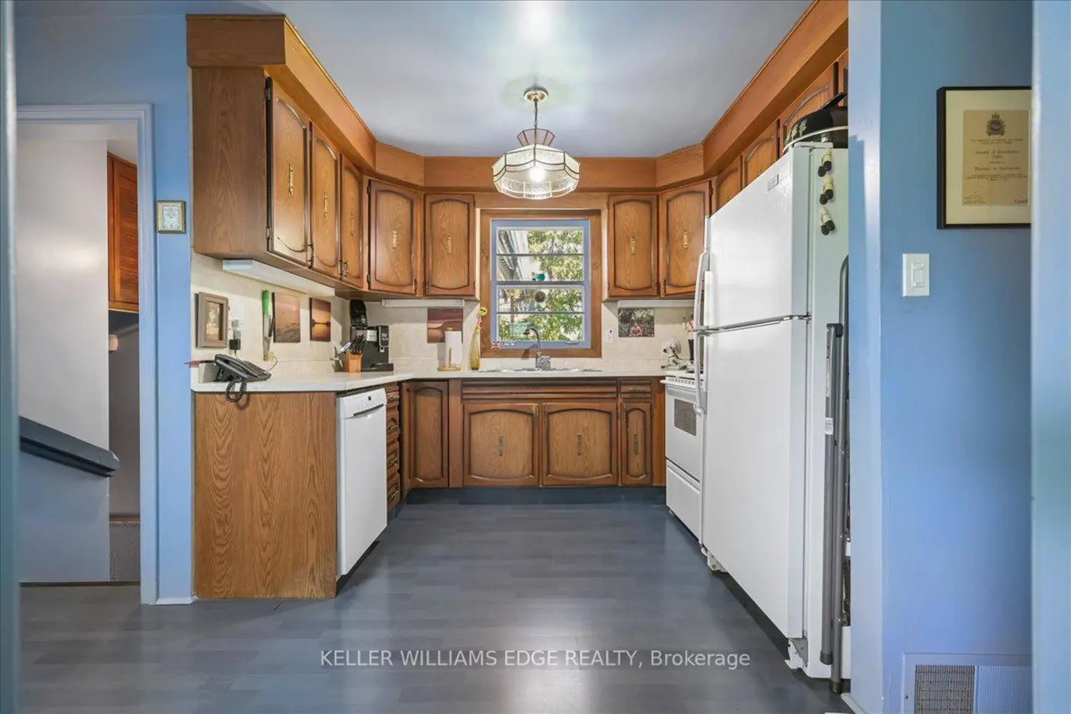 Additional image 8 of 2117 Edinburgh Drive