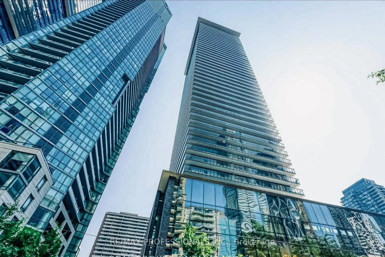33 Charles Street 710