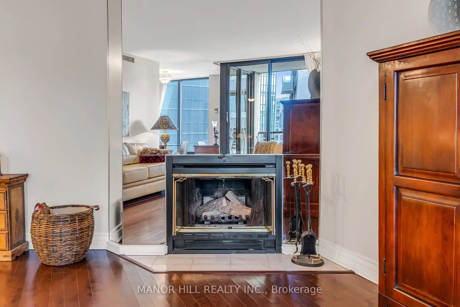1331 Bay Street 803