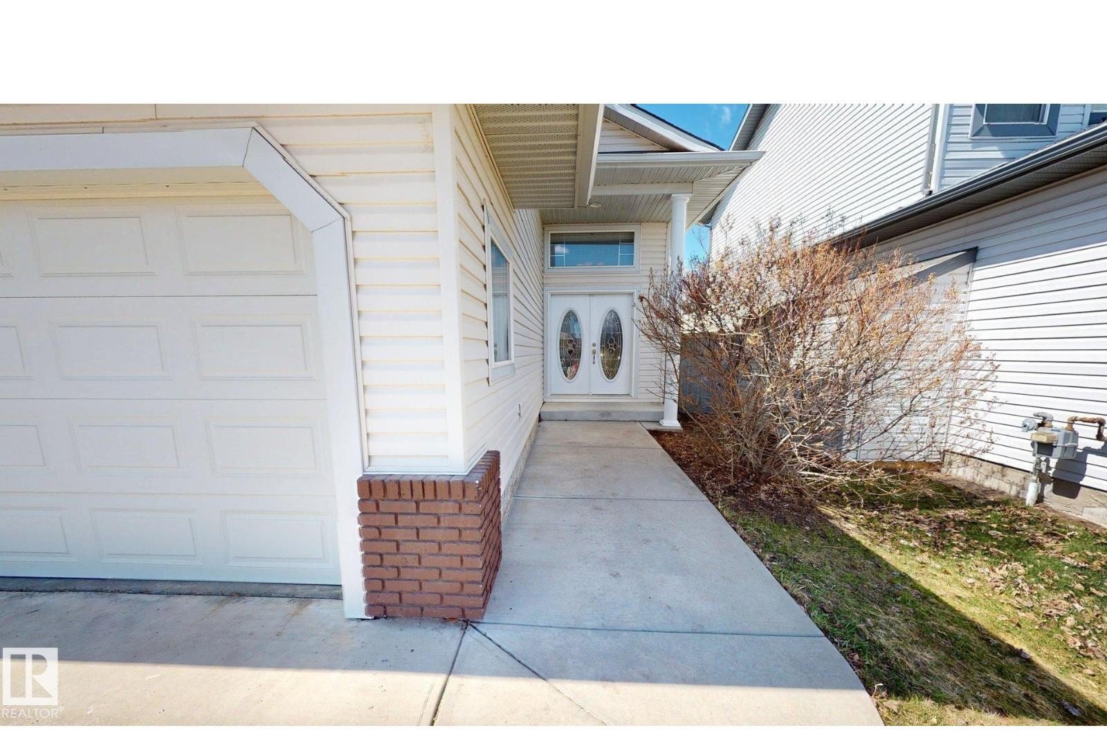 Additional image 8 of 16408 49 Street NW, Edmonton, AB, T5Y0A5