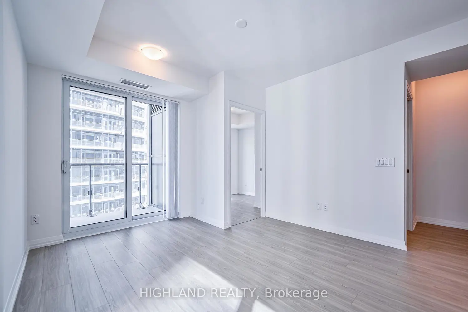 Additional image 9 of 8 Widmer Street 3605