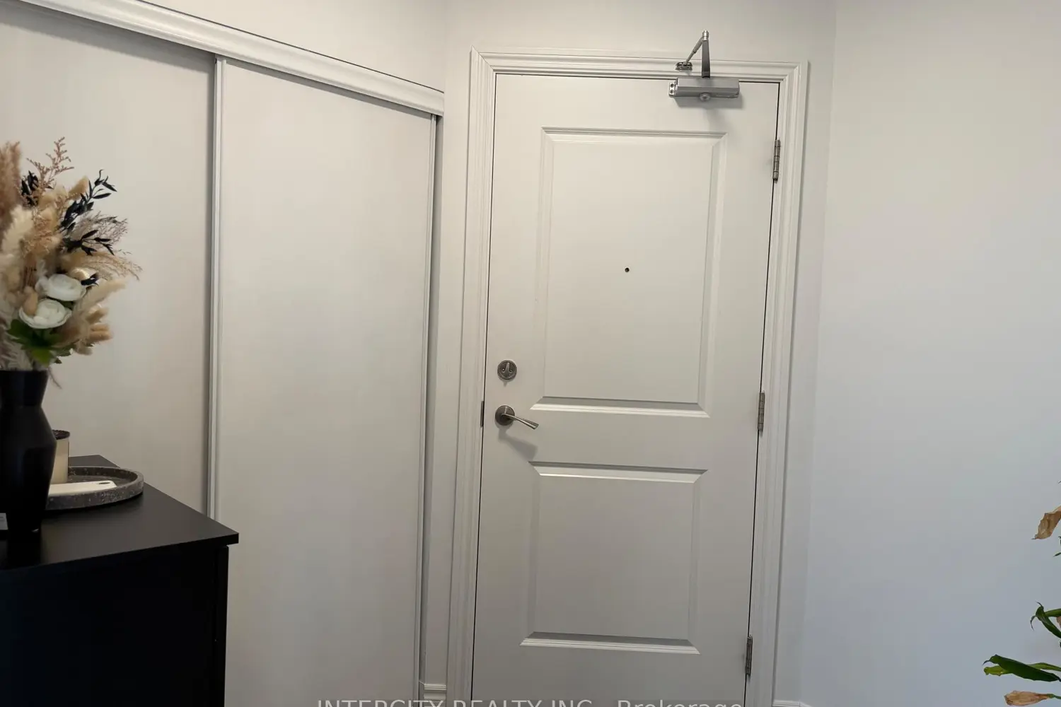 Additional image 9 of 7730 Kipling Avenue 802