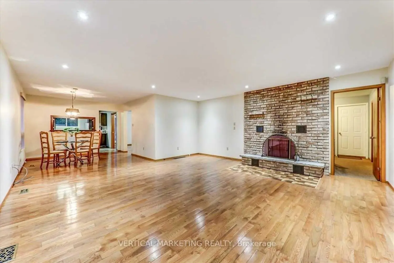 Additional image 7 of 17300 Simcoe Street