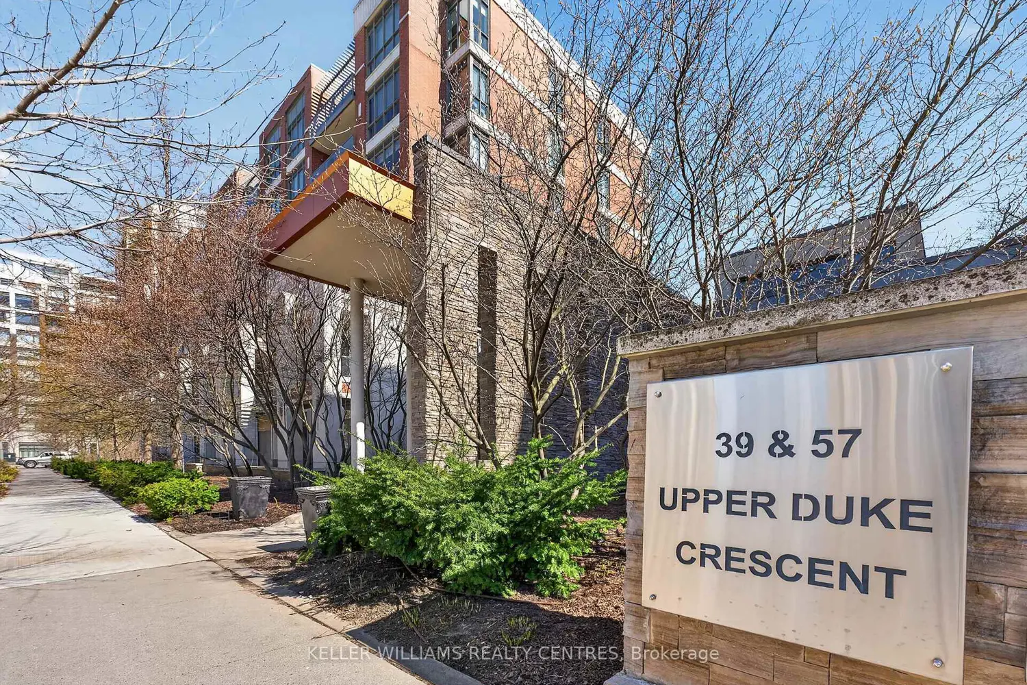 Additional image 2 of 57 Upper Duke Crescent 304